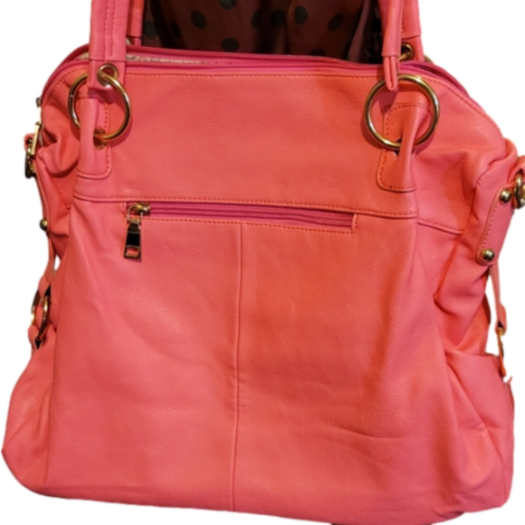 Pink Fashion Handbag - Picture 2 of 4